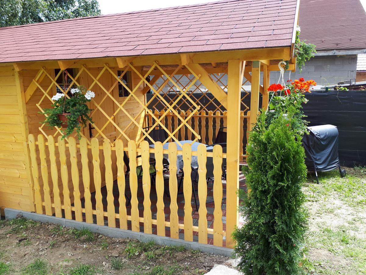 Homestay Renata Nova Lesna Exterior photo